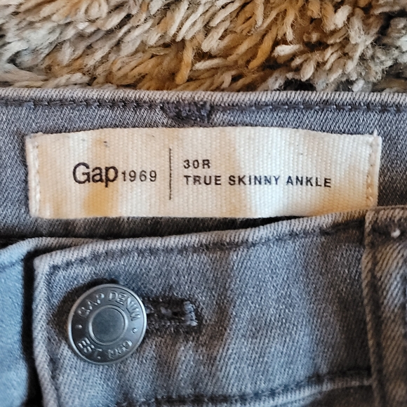 Gap 1969 Gray Wash True Skinny Ankle Denim Zippered Pockets Jeans 30 - Picture 3 of 10